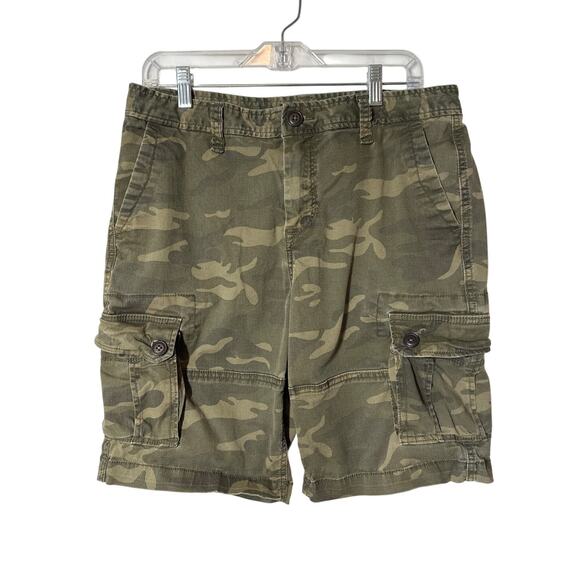 Aeropostale Other - Aeropostale Men's Green Camo Cargo Shorts 10" Size 31 Casual Outdoor Utility